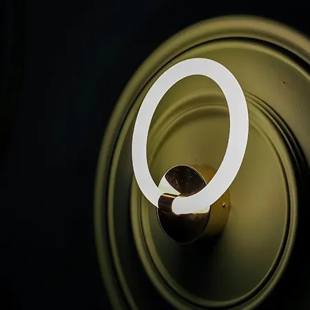 Miku - Impressive 1 Bedroom Downtown Διαμέρισμα